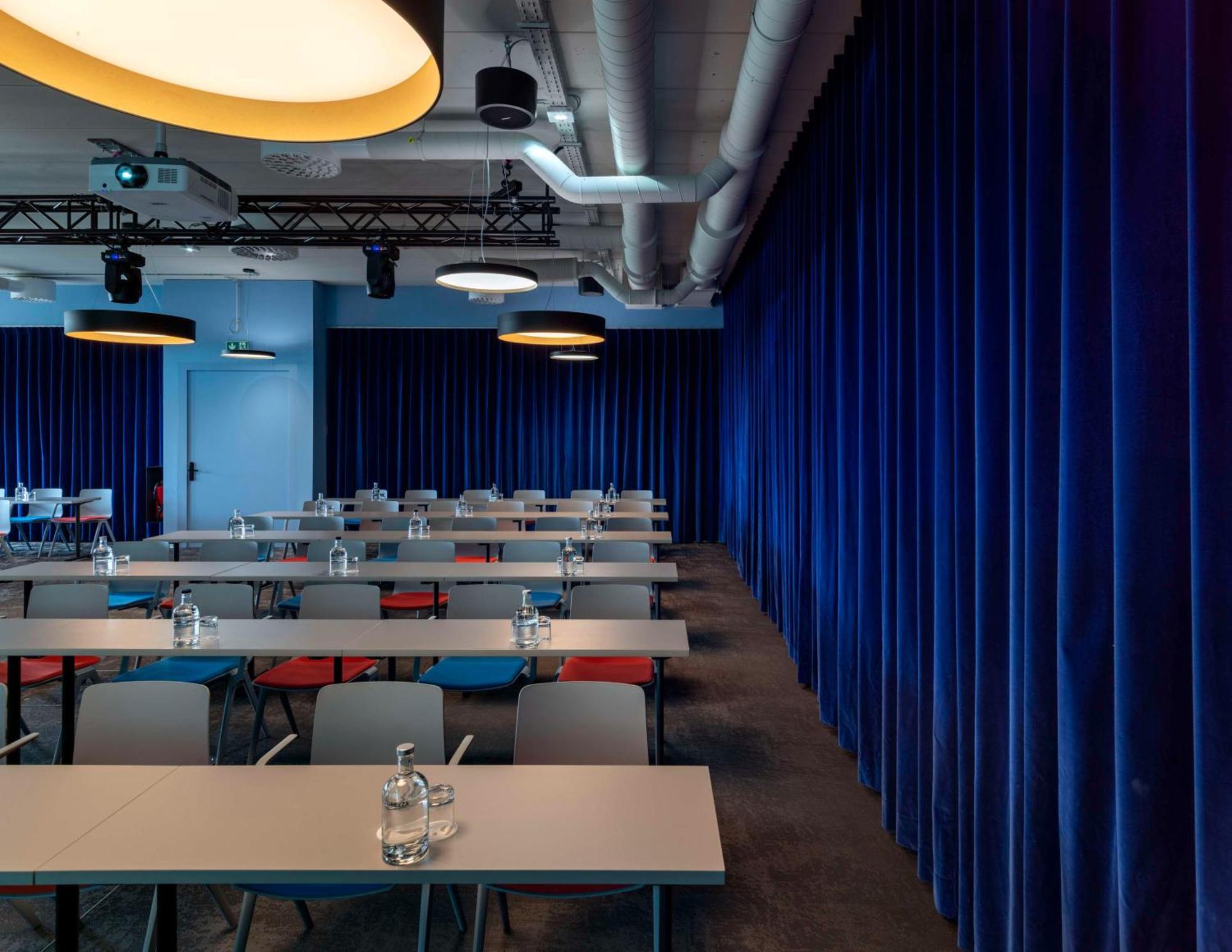 B'Mine Hotel Duesseldorf Luaran gambar